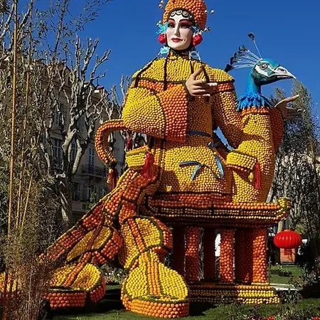 Bord De Avec Garage Apartament Mentona