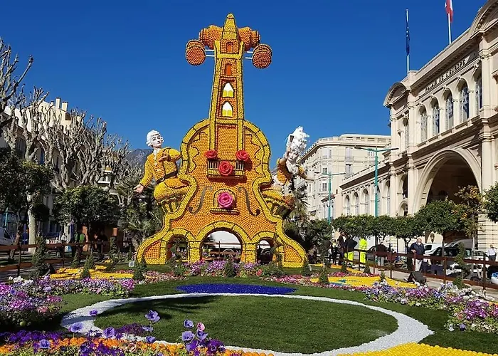 Апартаменты Bord De Avec Garage Ментона